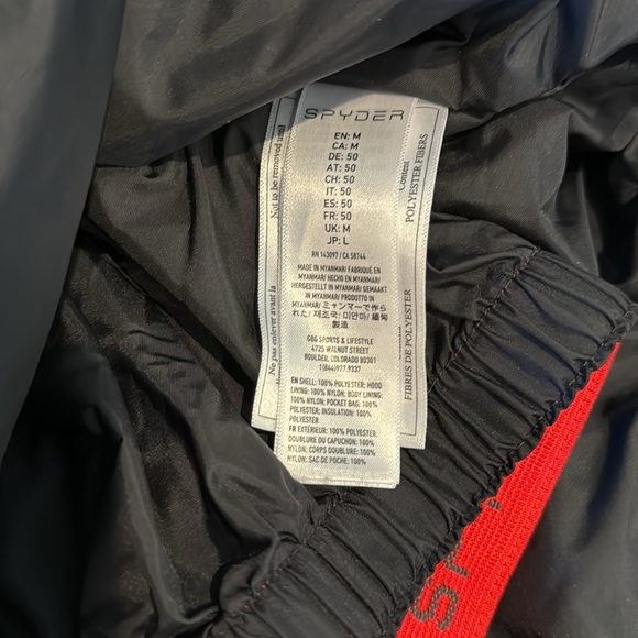 Men spyder ski jacket. Like new. Worn a few times. INSULATED ANORAK - Picture 8 of 13
